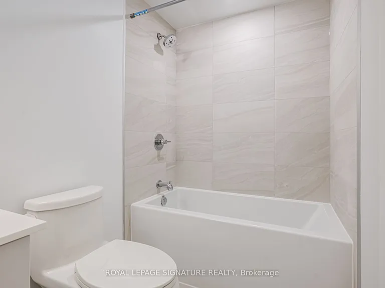2075 Lakeshore Rd #811 — Photo 20