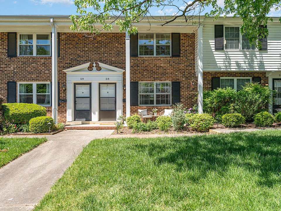 1st image of 1002 Willow Dr APT 58