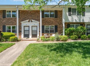 1002 Willow Dr APT 58, Chapel Hill, NC 27514