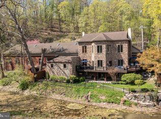 1820 Easton Rd, Kintnersville, PA 18930