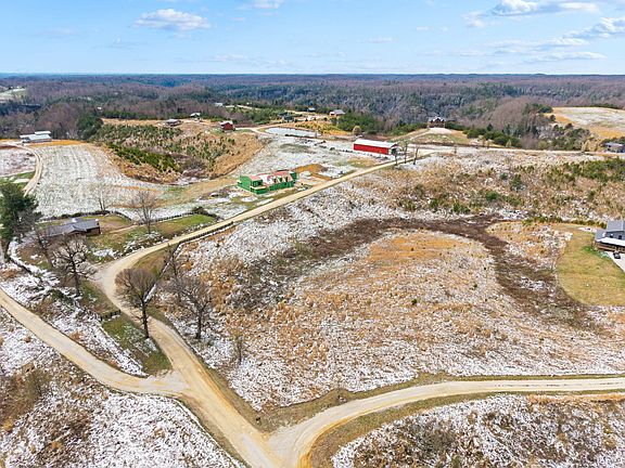 2nd image of 12 Shawnee Run