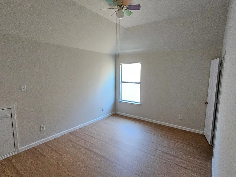 5236 Hilcroft Rd — Photo 7