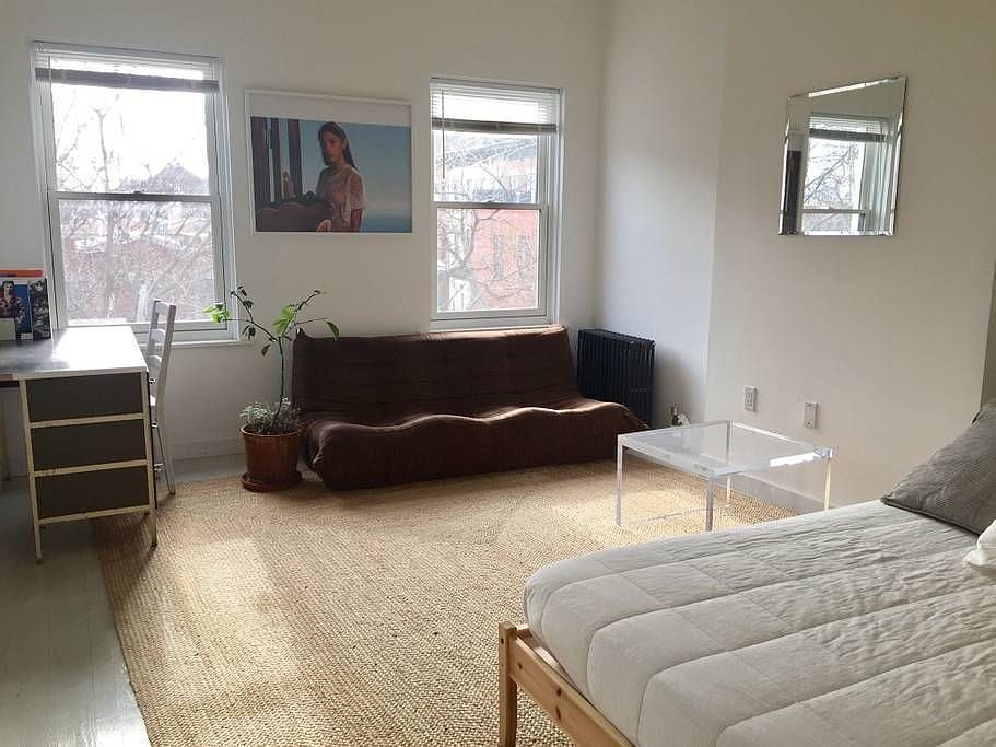 1st image of 219 Gates Ave Floor 2