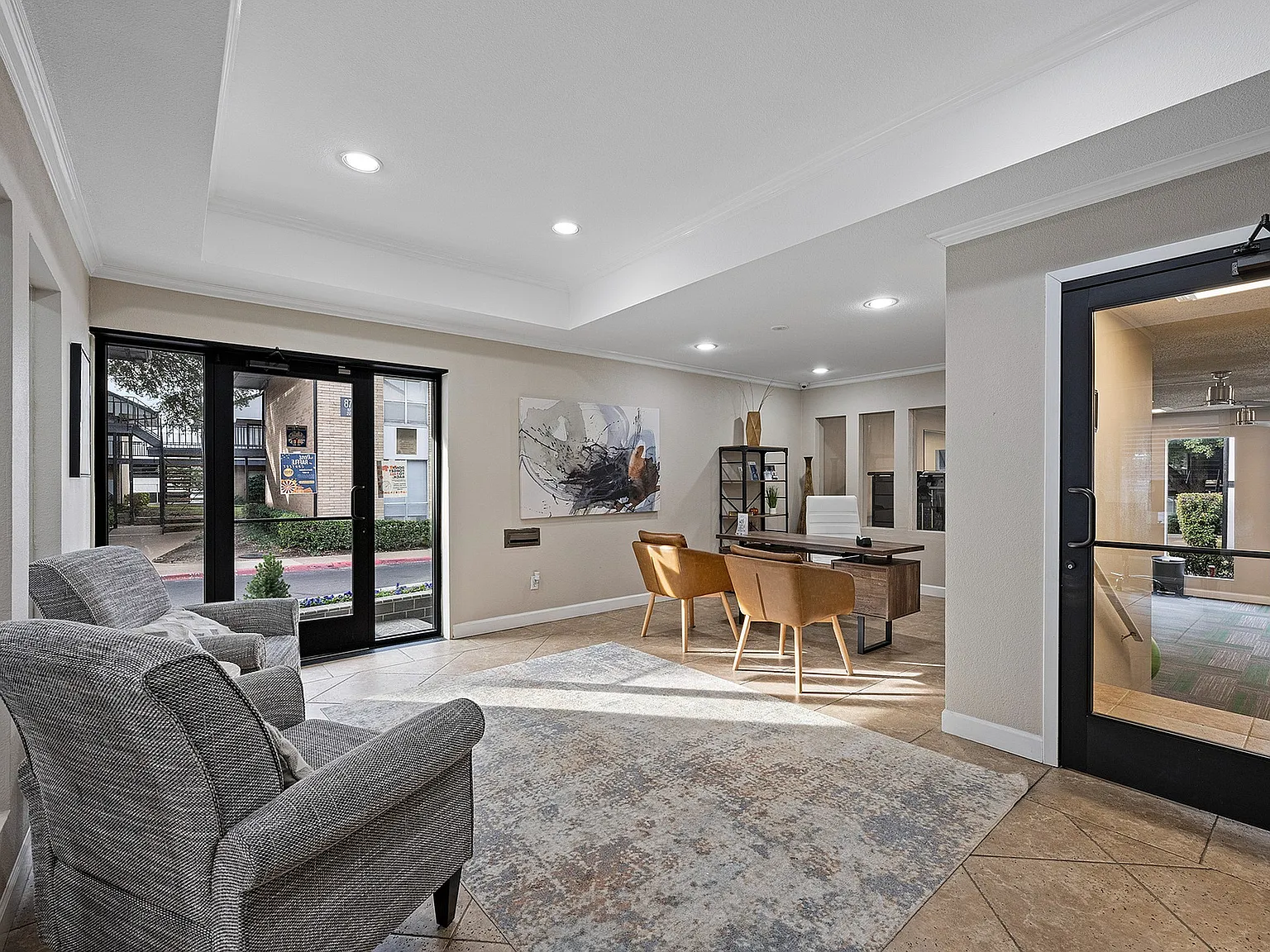 Lakeridge Heights — Photo 1