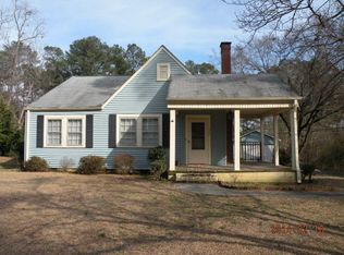 224 Pickens St, Edgefield, SC 29824