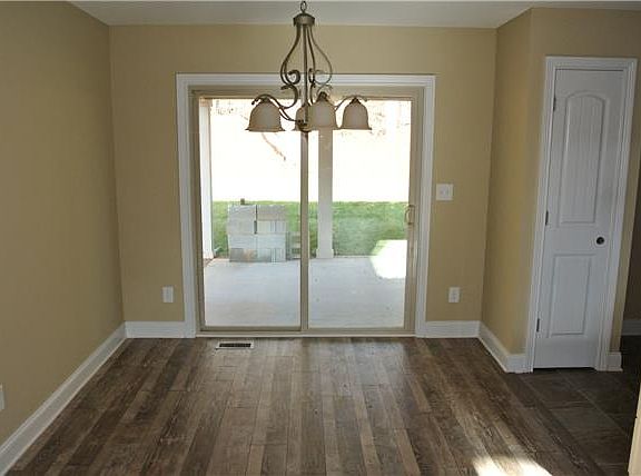 4th image of 54 Rossview Pl Lot 54