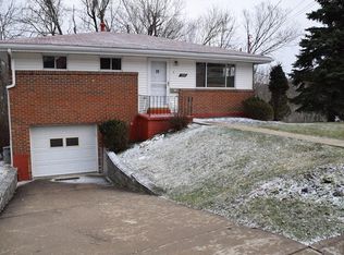 3318 Harbison St, Pittsburgh, PA 15212