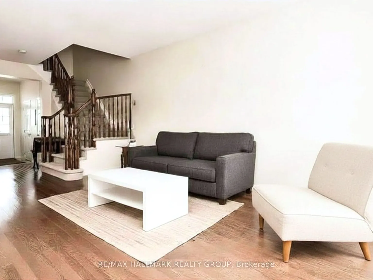 3 bed, $2,725 — Photo 4