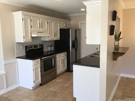 5th image of 7110 PEBBLE CREEK