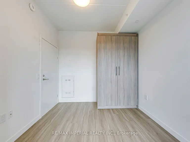 49 Walnut St S #1803 — Photo 22