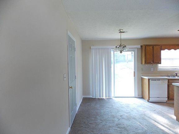 4th image of 1117 Whisper Wind Dr