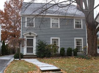 18911 Scottsdale Blvd, Shaker Heights, OH