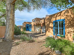 274 Camino Arco Iris, Corrales, NM 87048