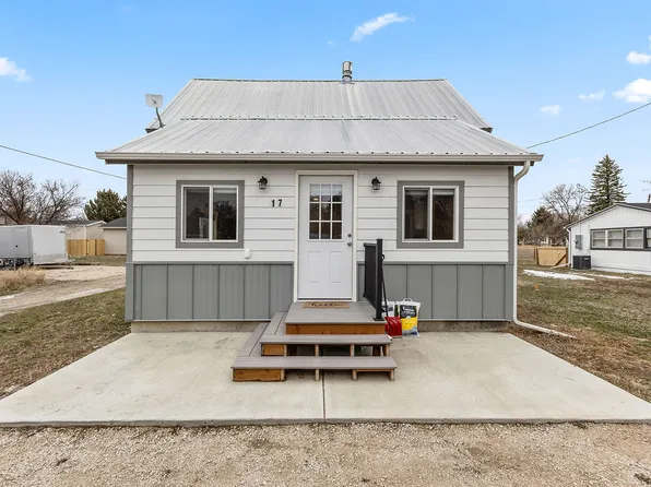 17 2nd Ave, Fromberg, MT 59029
