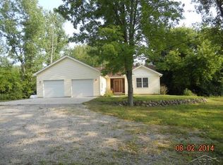 1180 W Pine Riv, Breckenridge, MI 48615