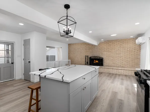 1614 W Alameda St, Santa Fe, NM 87501