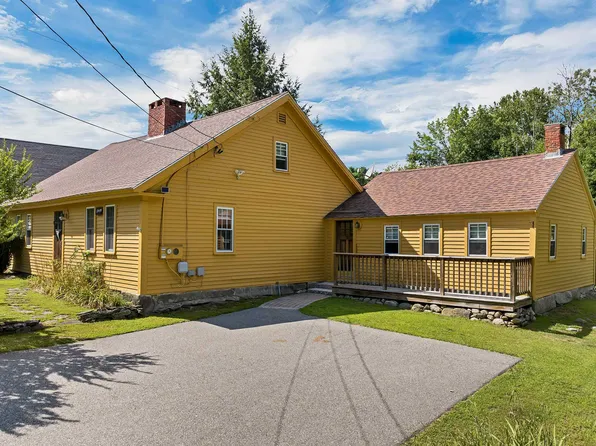 88 Harriman Hill Road, Raymond, NH 03077
