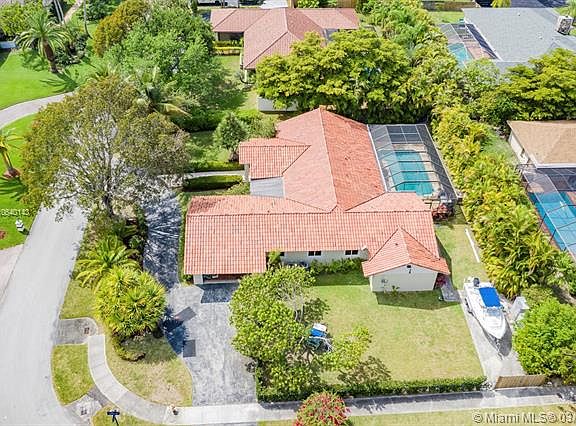 4th image of 7701 SW 182nd Ter