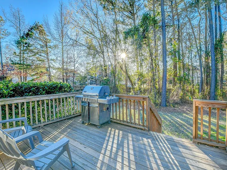 2105 Summerwood Dr — Photo 8