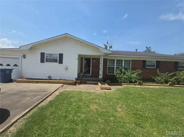 2301 Burge St, Malden, MO 63863