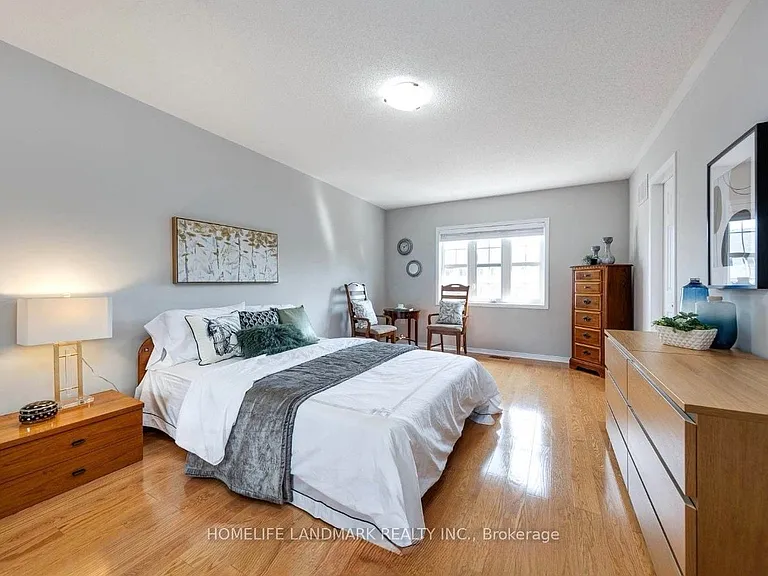 69 Selkirk Dr — Photo 15