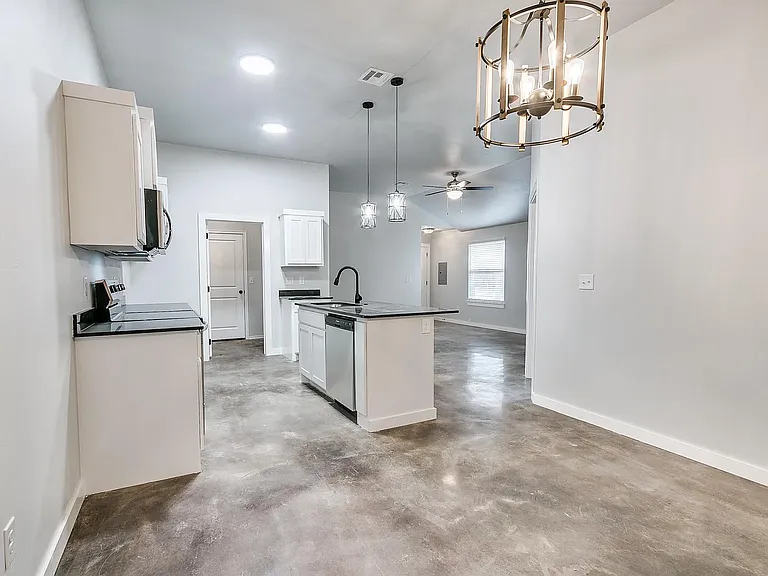 935 Coles Creek Ln #935 — Photo 14