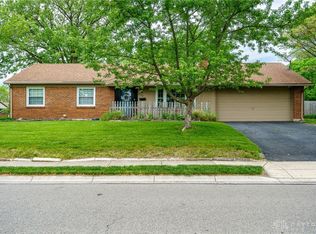 115 S Johanna Dr, Dayton, OH 45458
