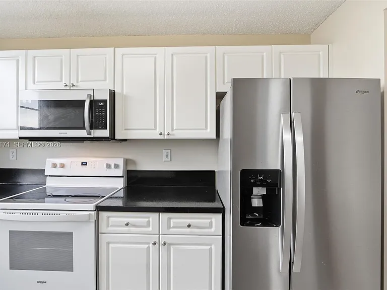 520 SE 5th Ave #2403 — Photo 27
