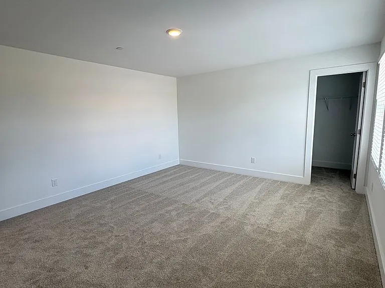 2561 Peaceful Valley Dr #84 — Photo 15