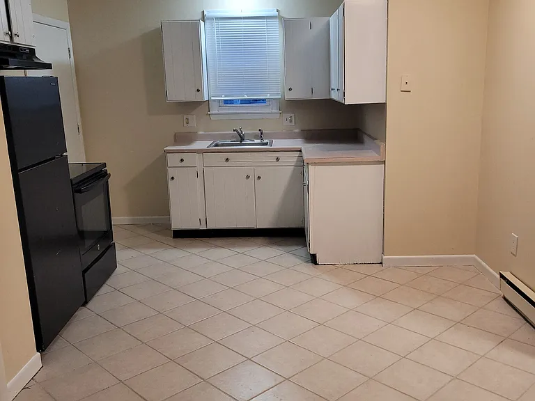 17 Forest Park Ave #2 — Photo 5