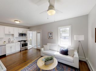 834 Canterbury St #1R, Roslindale, MA 02131