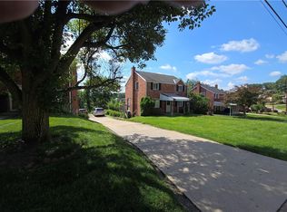 1016 Dallett Rd, Pittsburgh, PA 15227