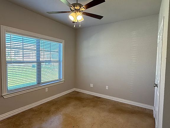 3rd image of 2446 Briar Hollow Dr
