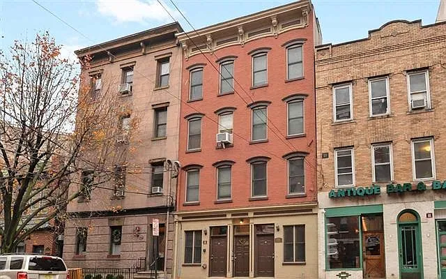 120 Willow Ave #4-2R — Photo 11