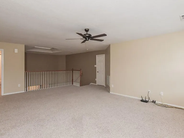 2471 Loch Haven Ct — Photo 28