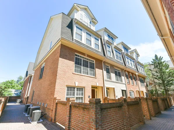 4634 Wilson Blvd, Arlington, VA 22203