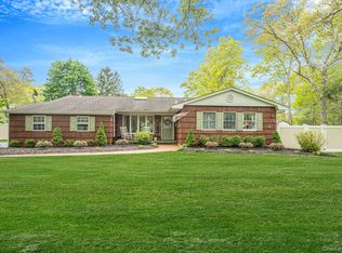 6 Hayden Court, Coram, NY 11727