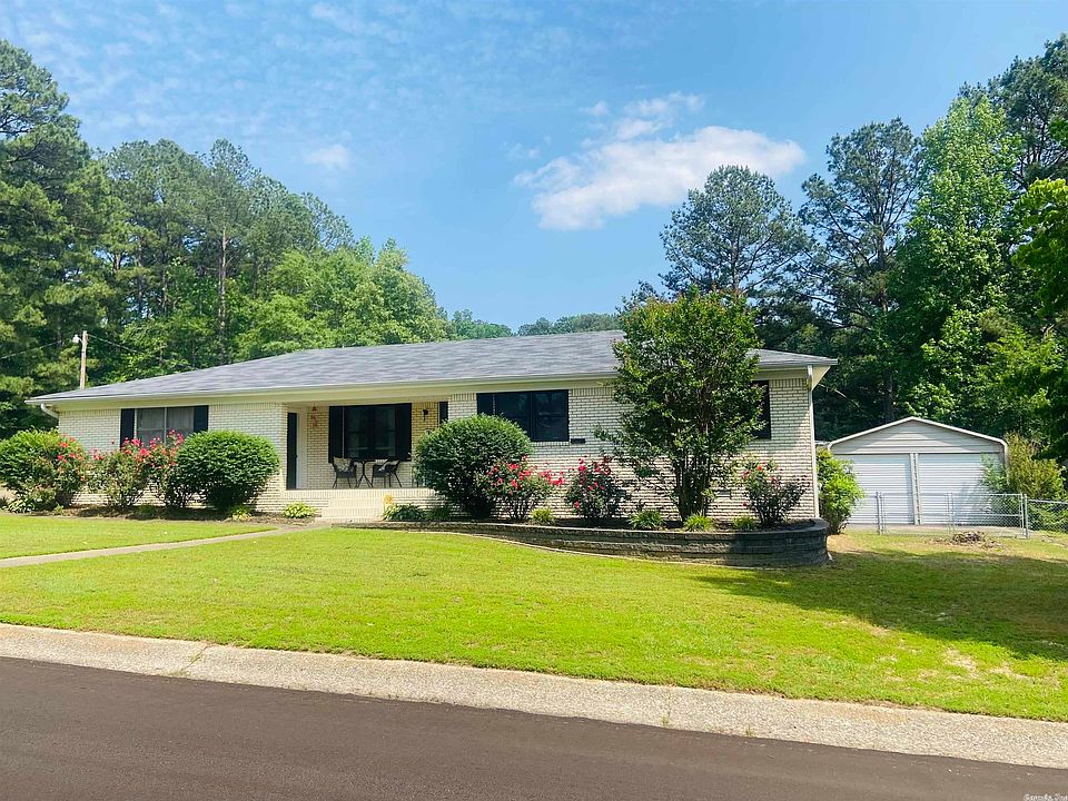 2403 Briarwood Dr, Malvern, AR 72104 MLS 23015803 Zillow