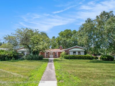 4227 Barton Rd, Lansing, MI, 48917