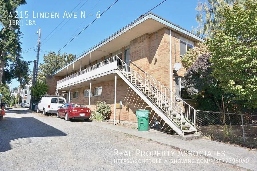 4215 Linden Ave N #6