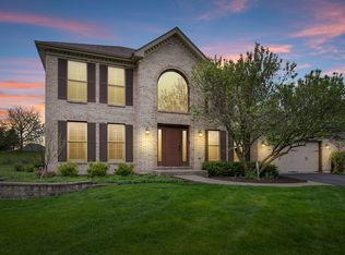 4123 Easy Cir, Naperville, IL 60564