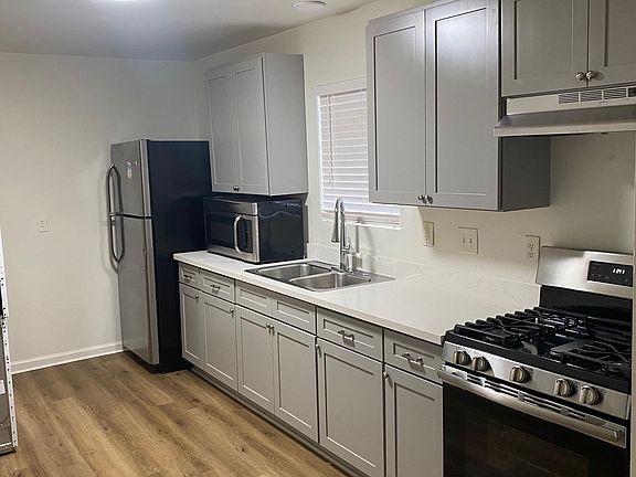 3rd image of 2606 Ursulines Ave APT A