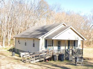 219 Jenkins St, Paris, TN 38242
