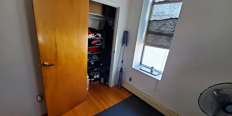 Rented by LDMI Realty Group LLC | media 34