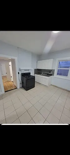 10 Rodwell Ave #2L Photo 1