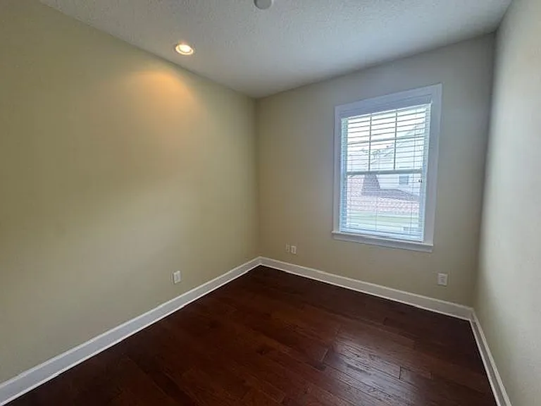 1442 Stickley Ave — Photo 25