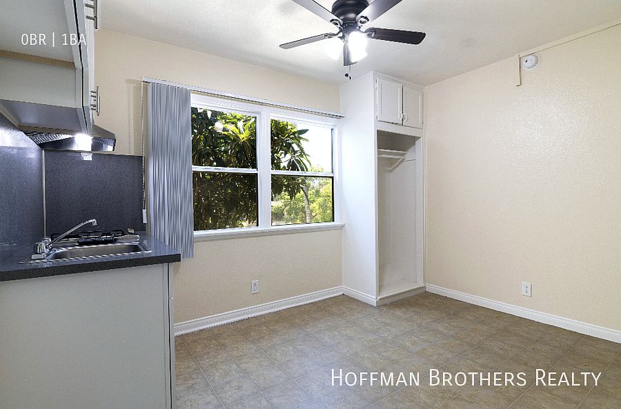 2nd image of 1932 S Oxford Ave #201