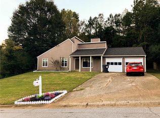 609 River Bend Cir SW, Smyrna, GA 30082