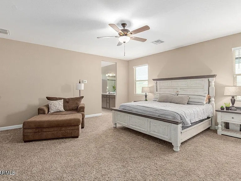 30916 W Verde Ln — Photo 15