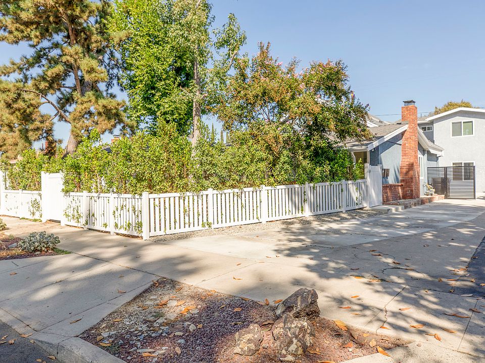 1st image of 1304 Pass Ave N